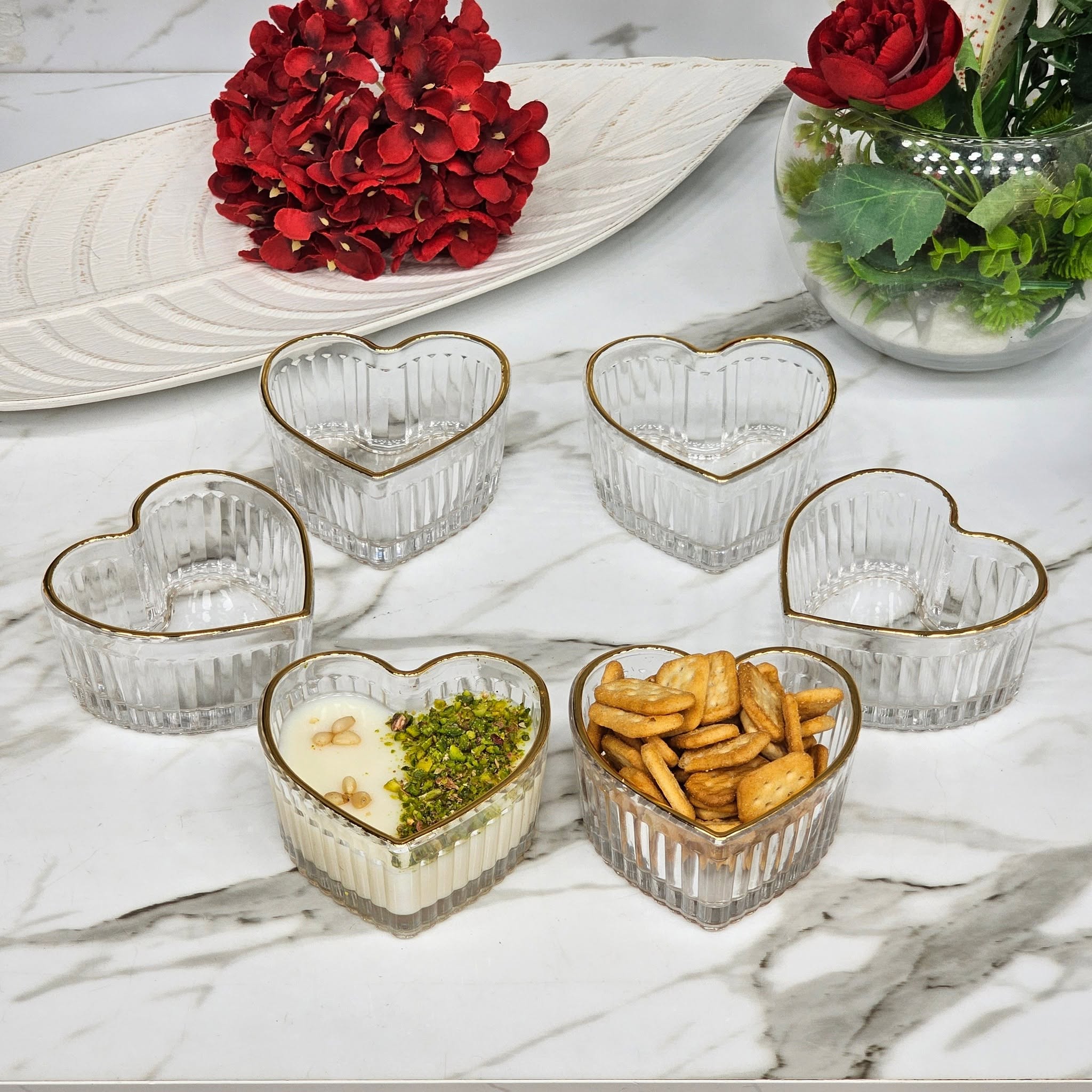 Love-Shaped Striped Premium Glass Dessert Bowl Set 🍓💛