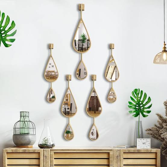 5-Piece Droplet Wall Mirror Set with Golden Fiber Frame