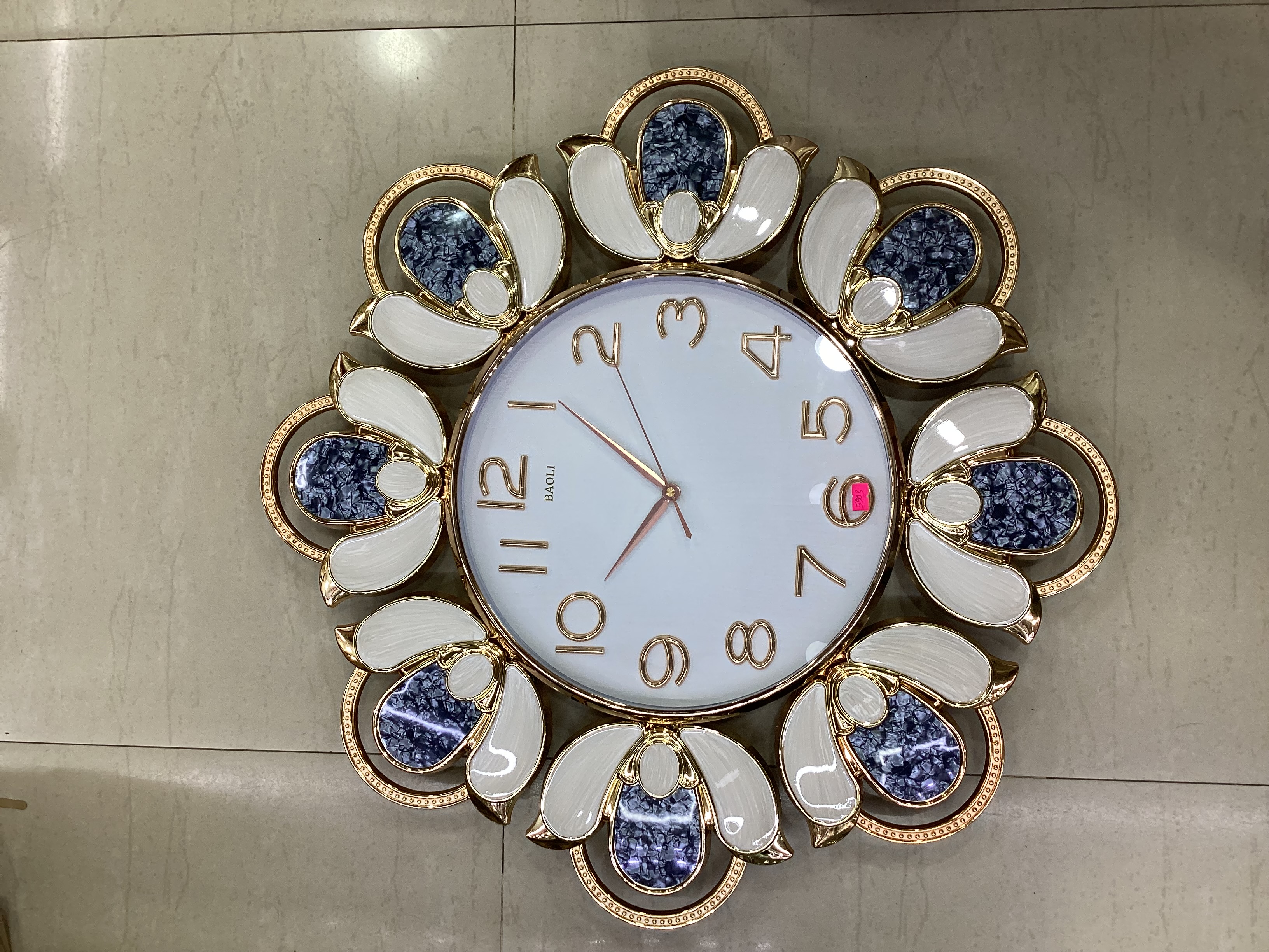 Luxury Unique Design Wall Clock